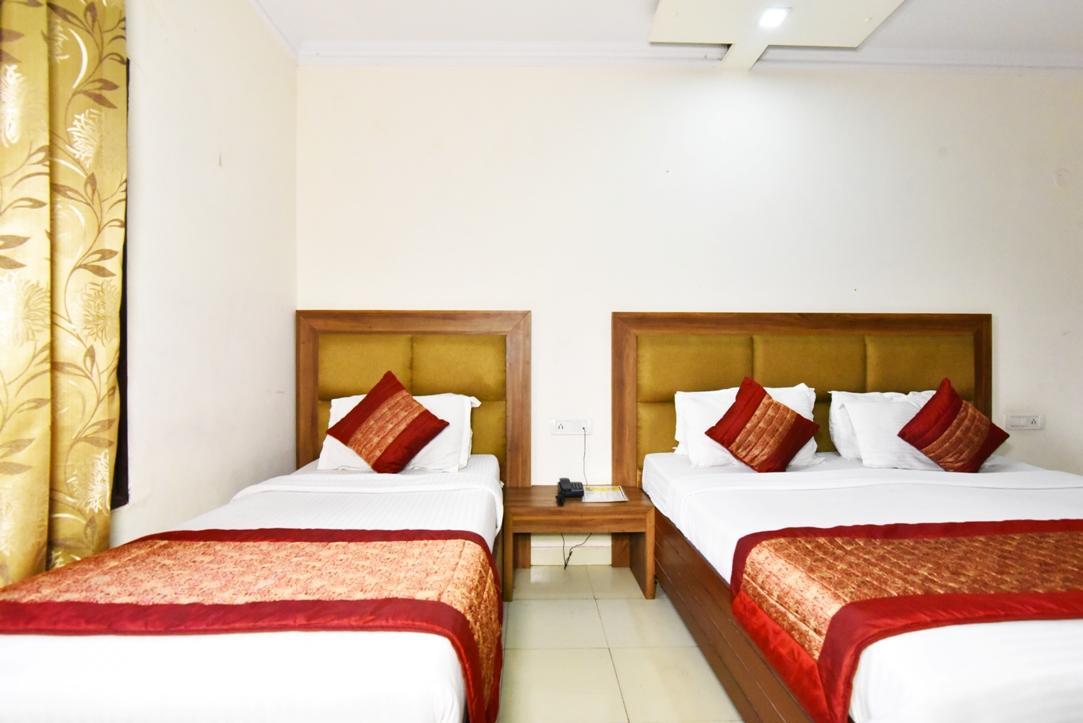 Hotel B-Comfort Amritsar Exterior foto