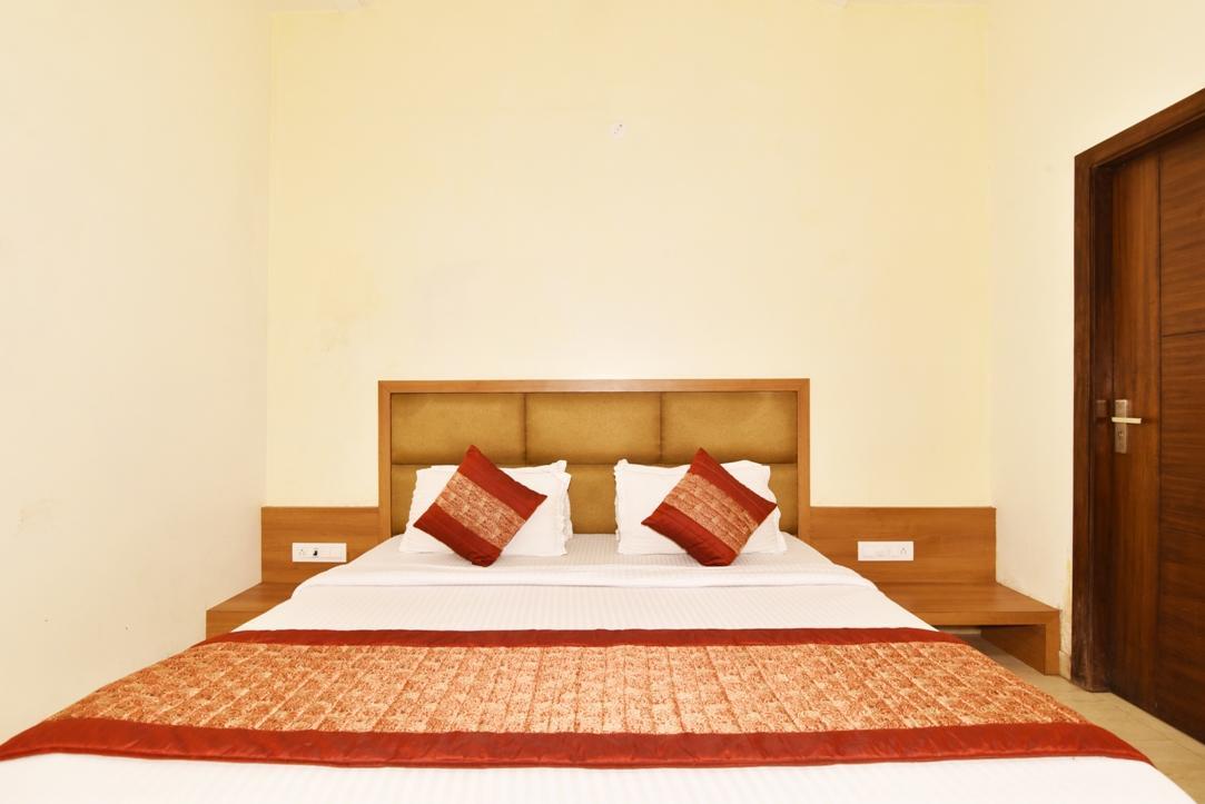 Hotel B-Comfort Amritsar Exterior foto